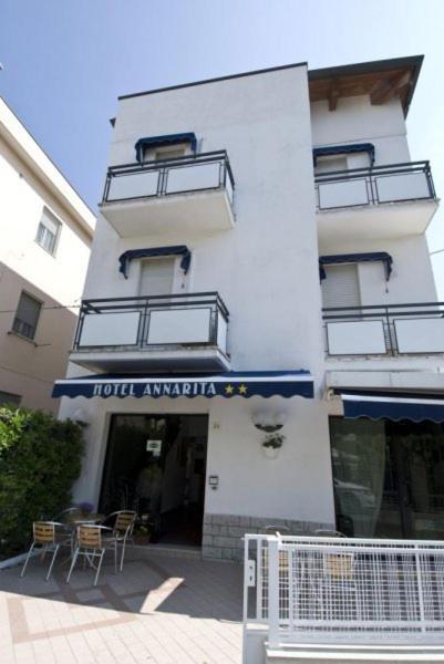Hotel Annarita Римини Экстерьер фото